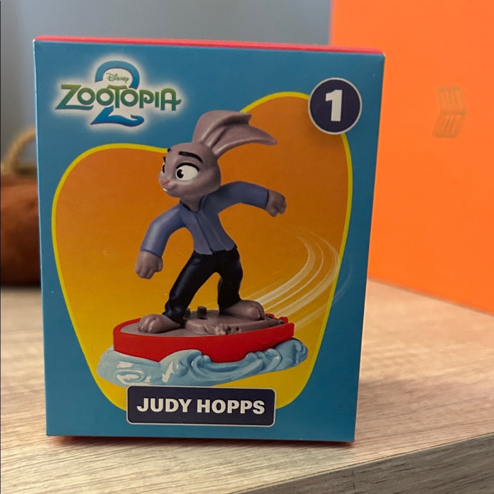 Disney Zootopia Judy Hopps Action Figure Mcdonald’s Happy Meal Toy